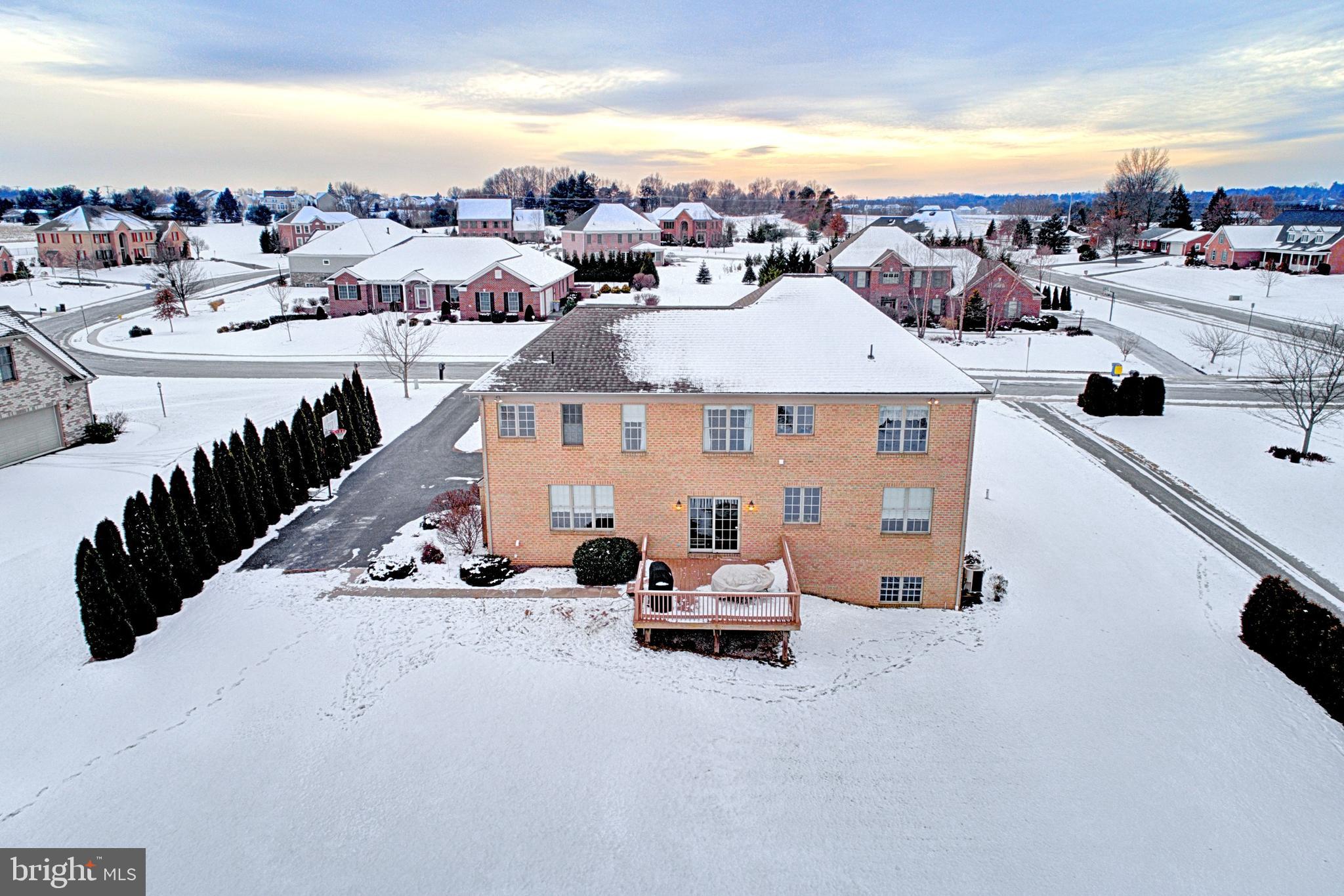 NEW BRITTANY - Residential