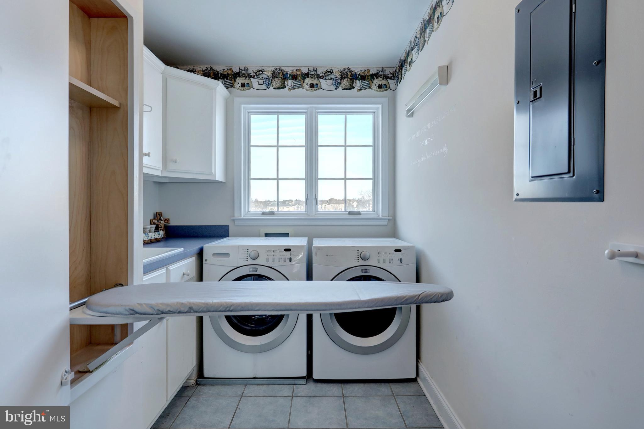 NEW BRITTANY - Residential