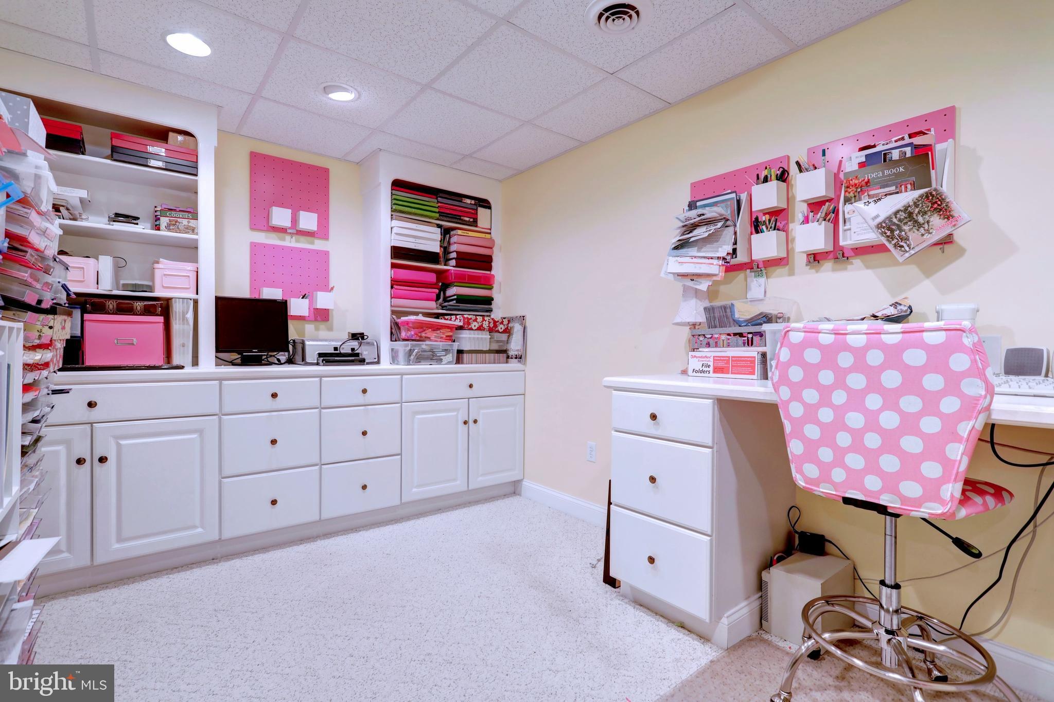 NEW BRITTANY - Residential