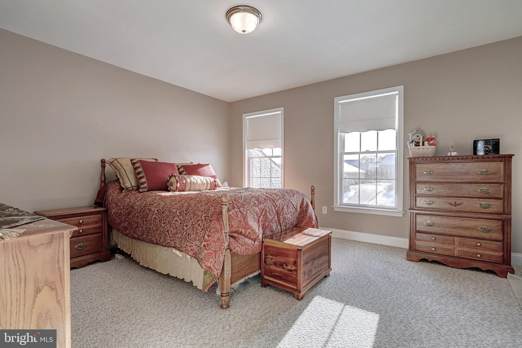 NEW BRITTANY - Residential