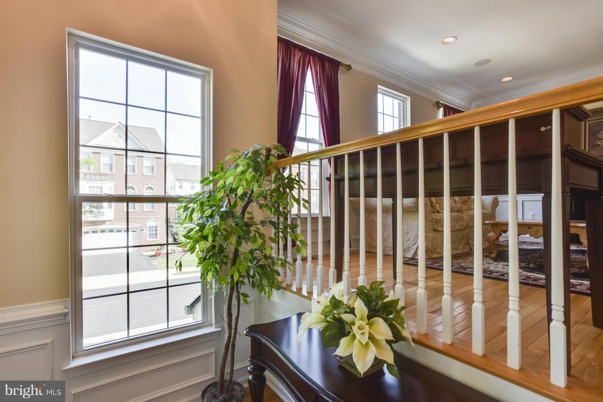 BELMONT COUNTRY CLUB - Residential Lease