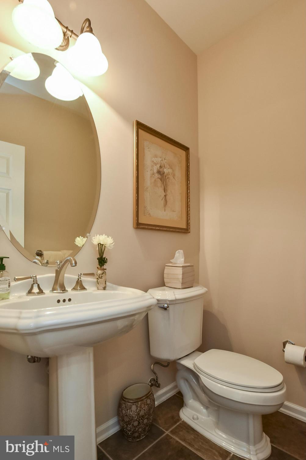 BELMONT COUNTRY CLUB - Residential Lease