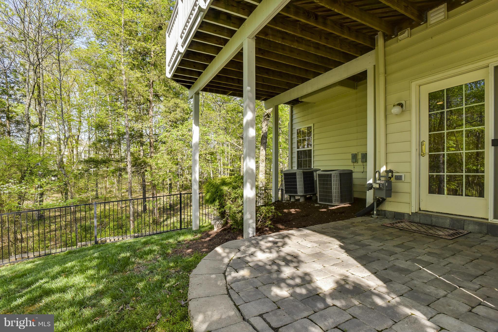 BELMONT COUNTRY CLUB - Residential Lease