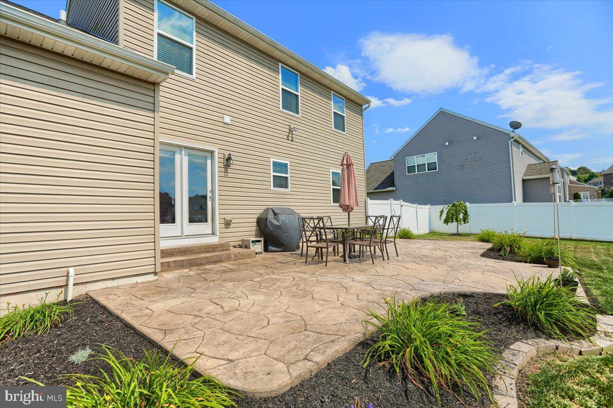 CARRIAGE PARK - Residential