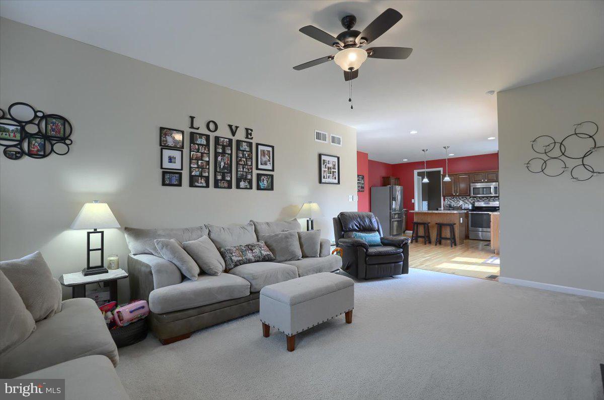 CARRIAGE PARK - Residential