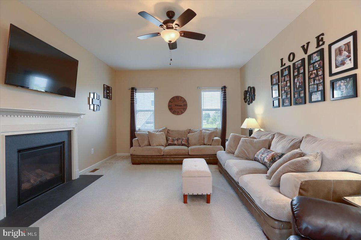 CARRIAGE PARK - Residential