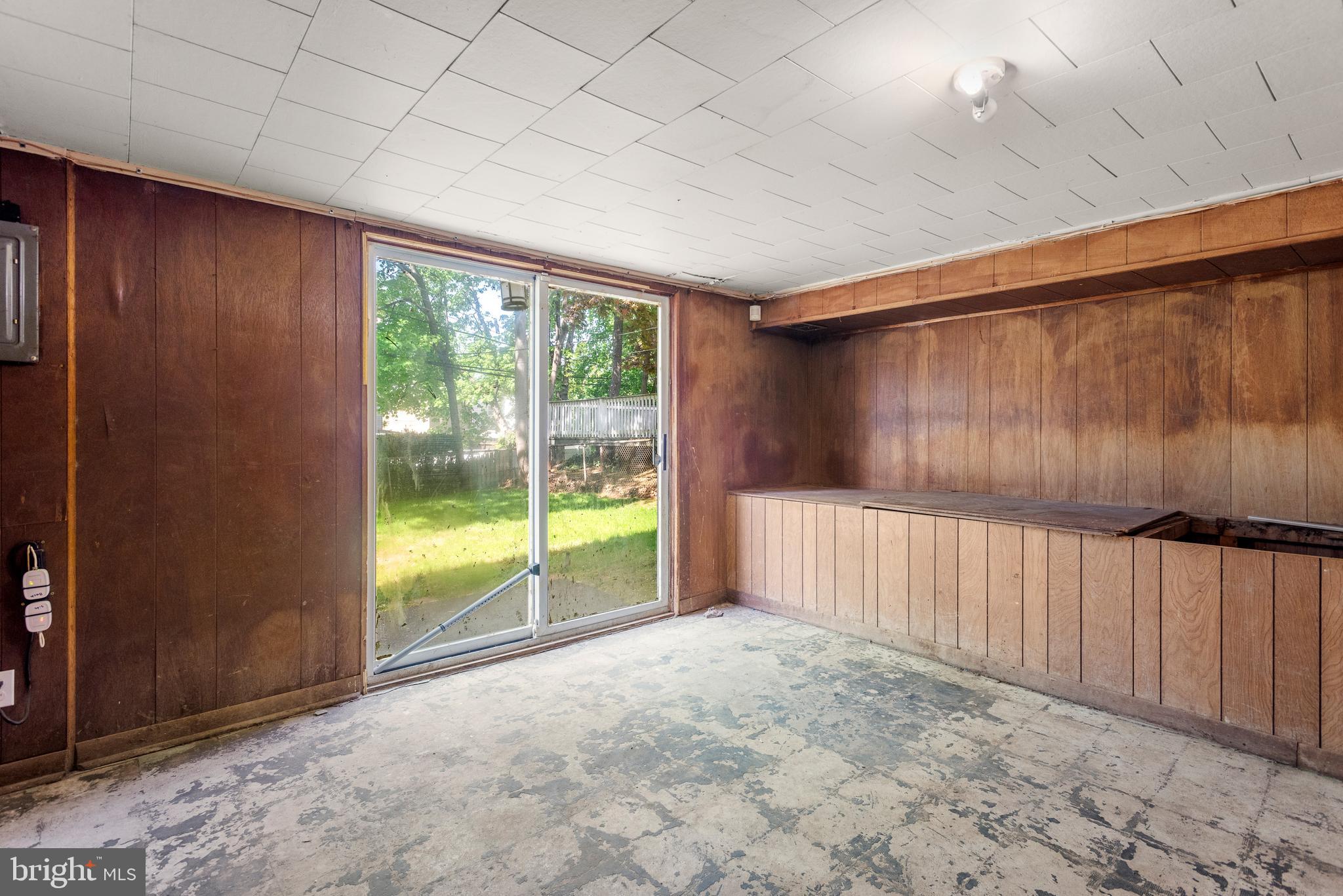 NORRIS HILLS CT - Residential