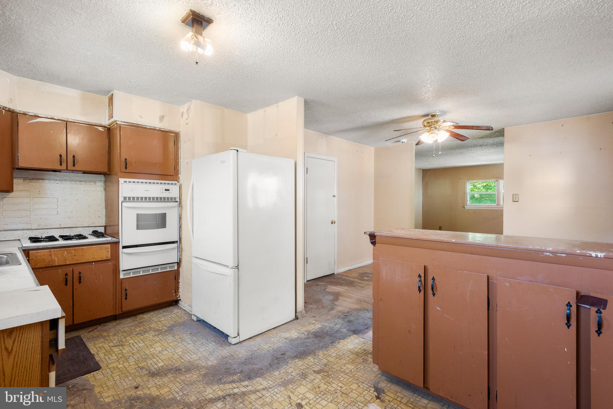 NORRIS HILLS CT - Residential