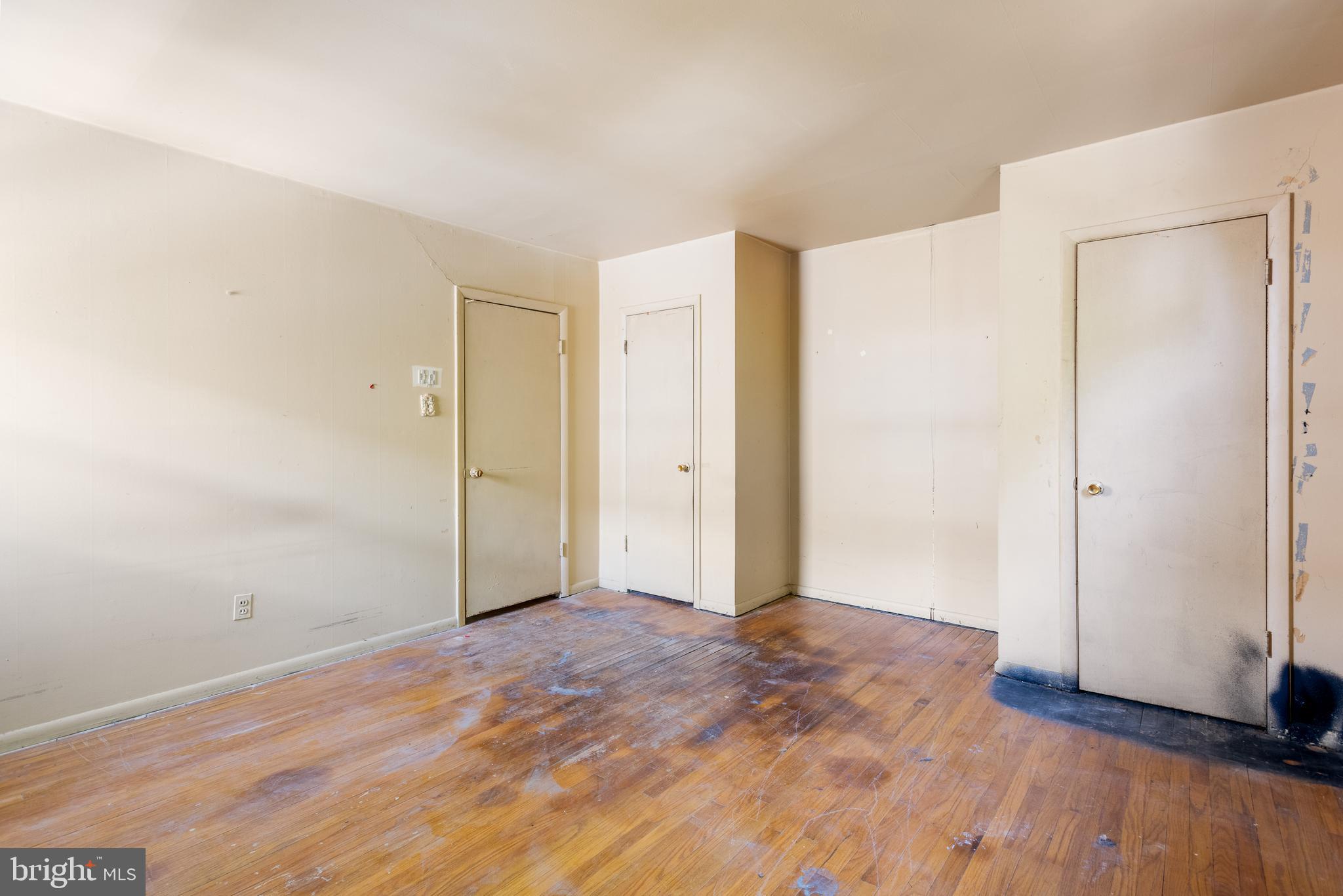 NORRIS HILLS CT - Residential