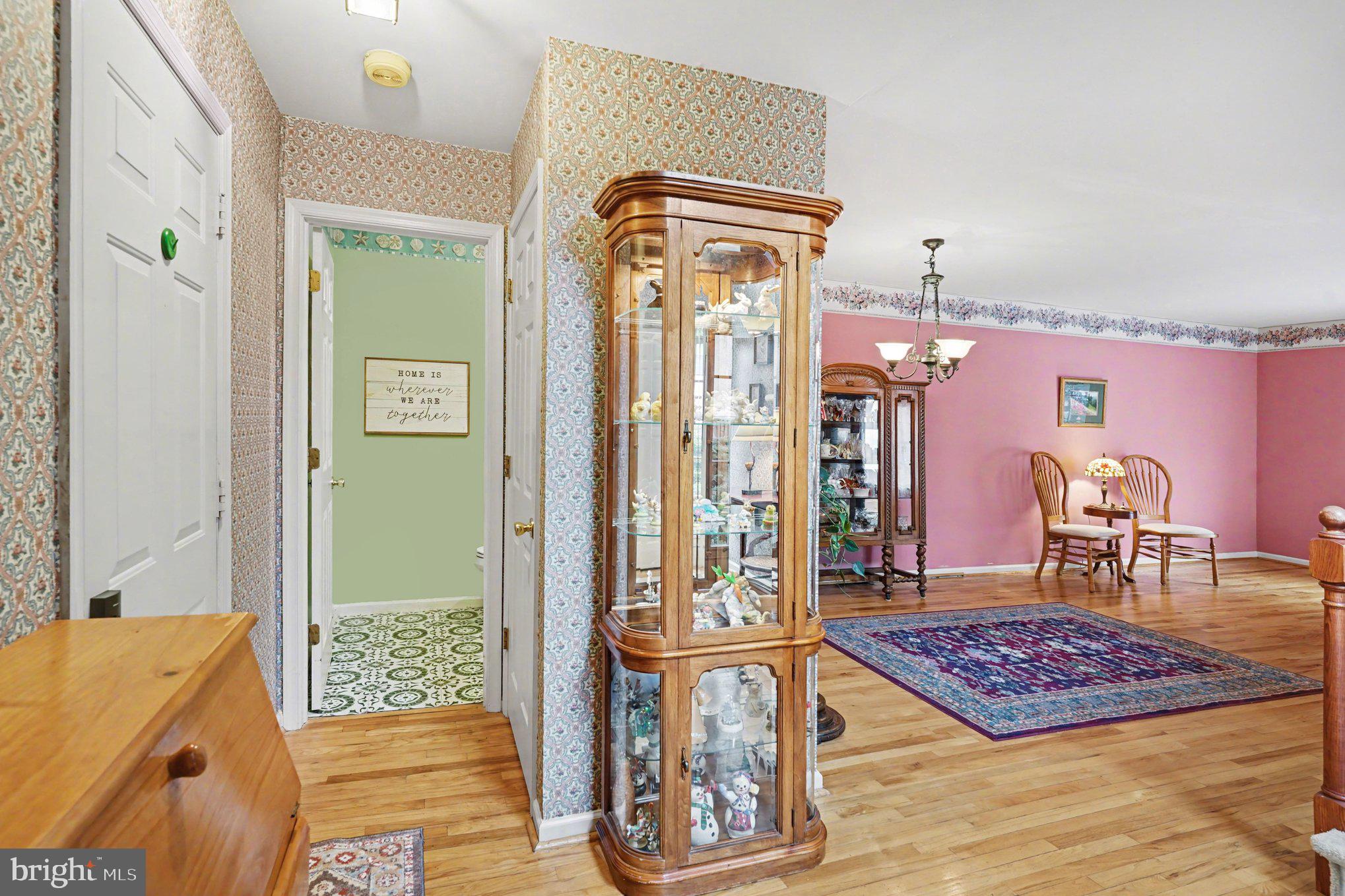 COVENTRY POINTE - Residential