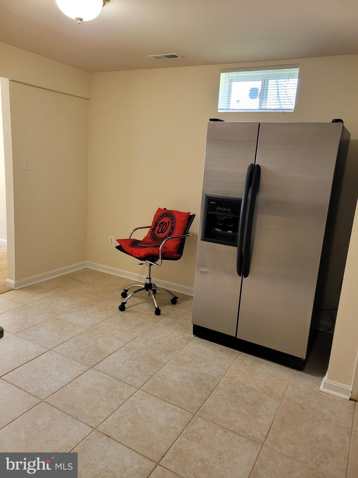 GIBBONS - Residential Lease