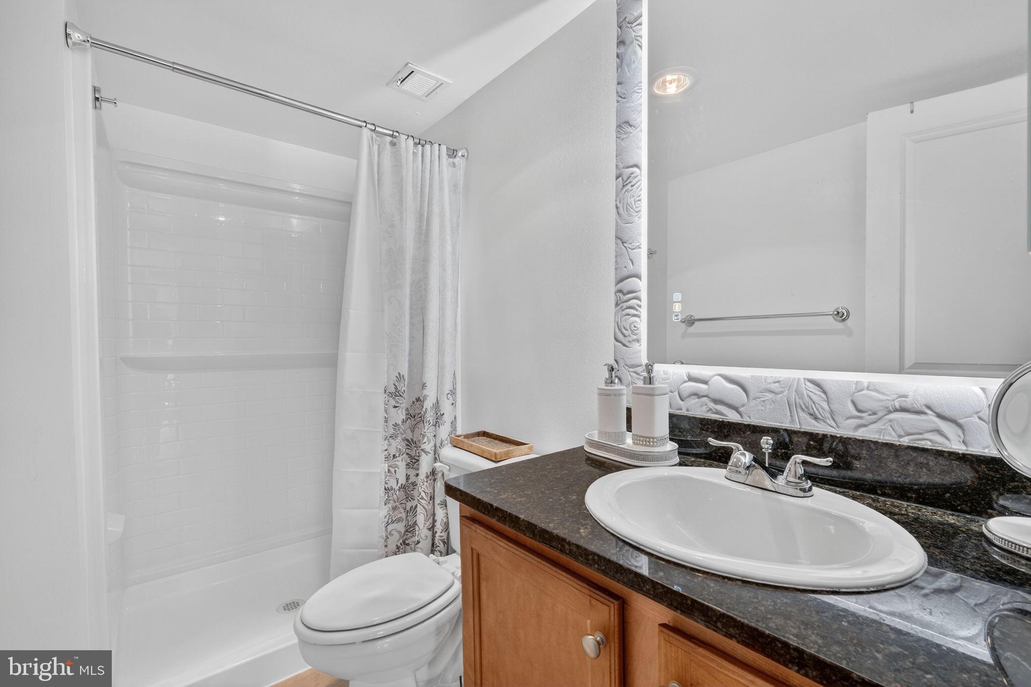 MICA AT SILVER SPRING METRO - Residential