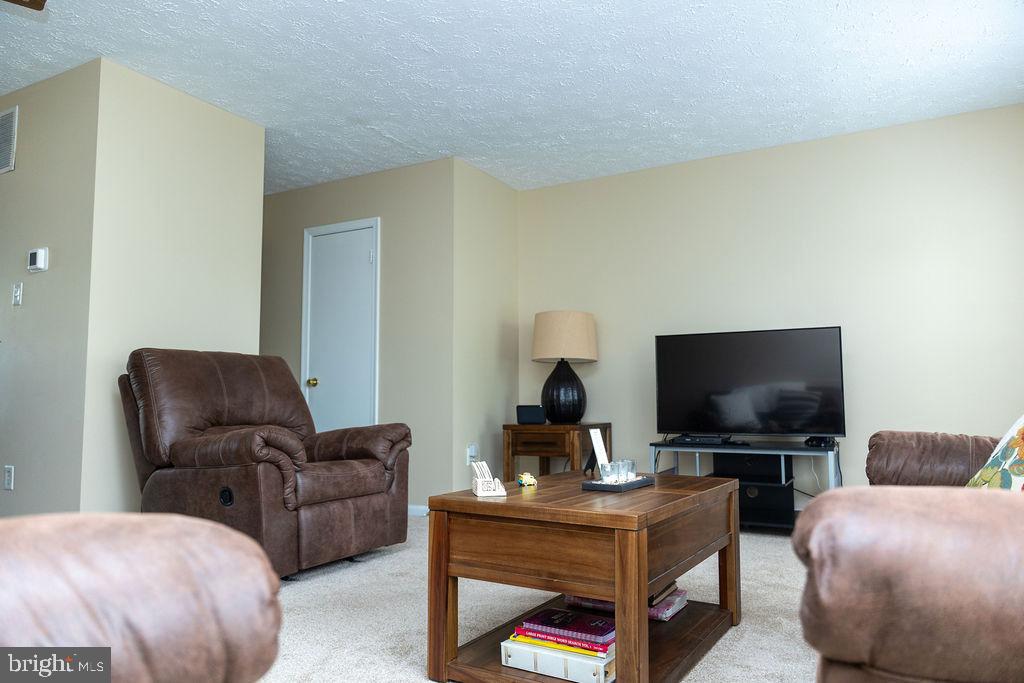 CARROLLS GREEN - Residential