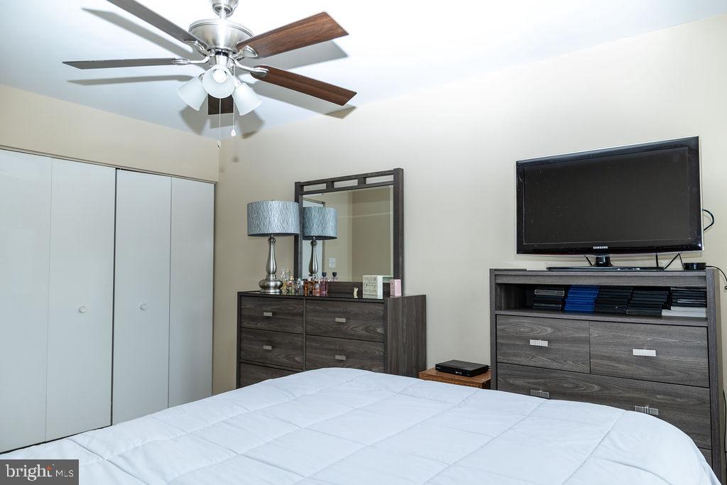 CARROLLS GREEN - Residential