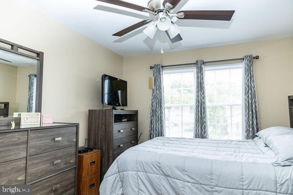 CARROLLS GREEN - Residential