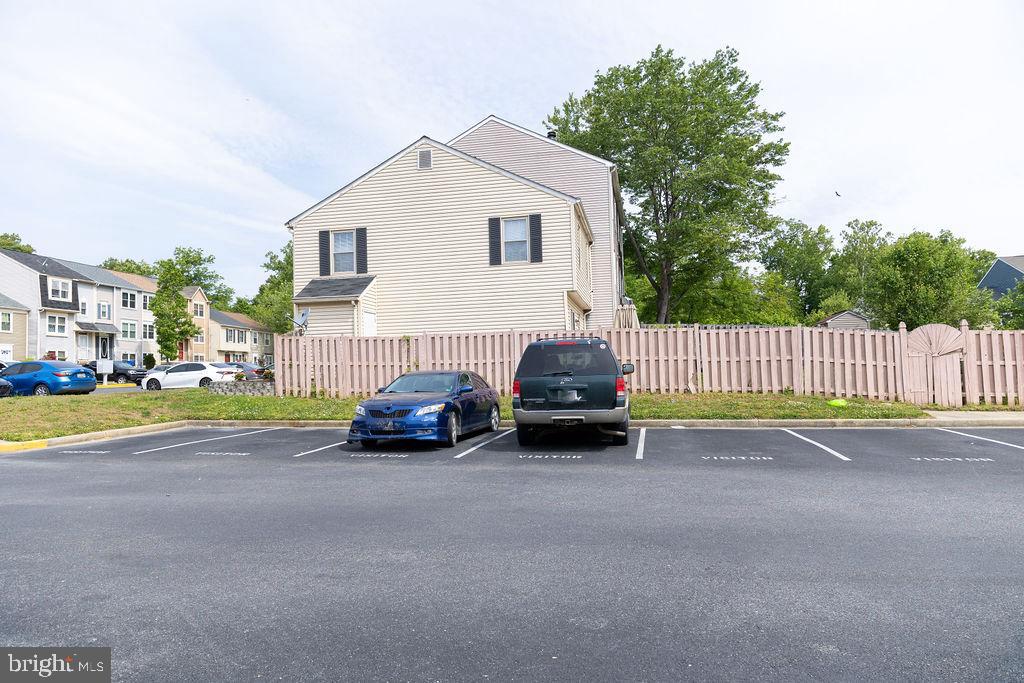 CARROLLS GREEN - Residential