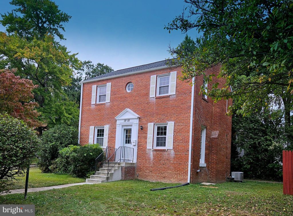 Photo of 1515 Dennis Avenue, SILVER SPRING, MD 20902 (MLS # MDMC2200090)
