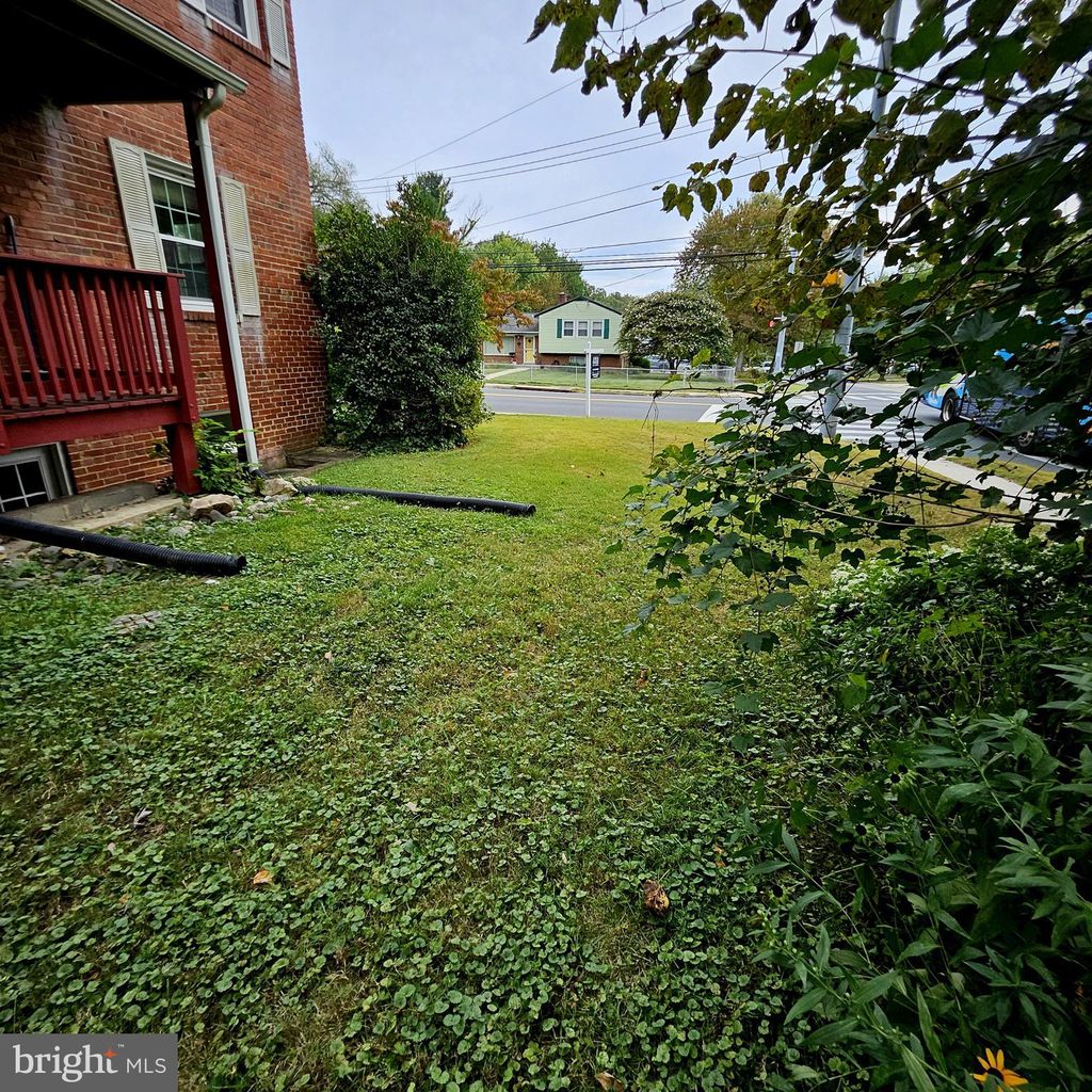 Photo of 1515 Dennis Avenue, SILVER SPRING, MD 20902 (MLS # MDMC2200090)