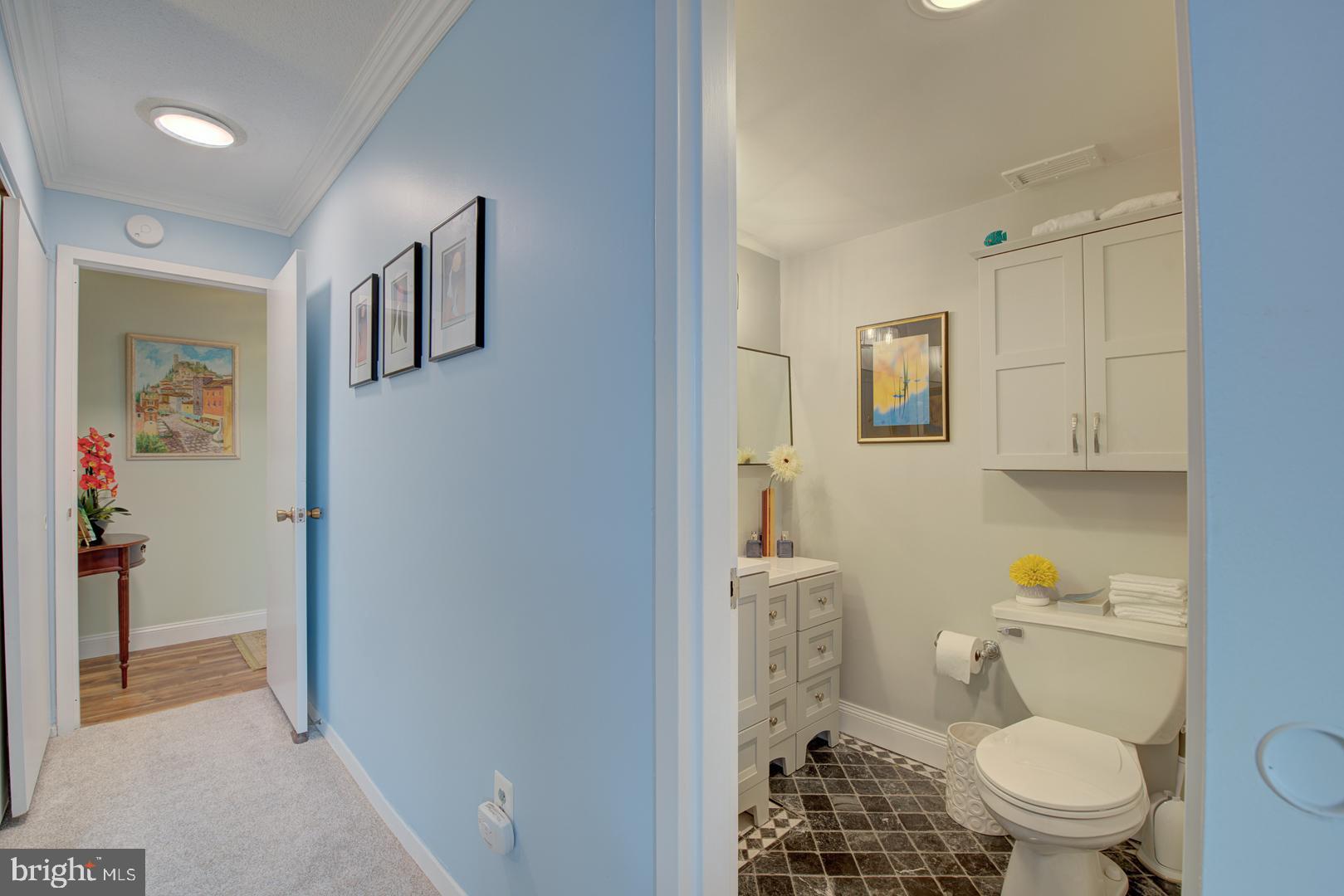 TOWERS IN WESTCHESTER PARK - Residential