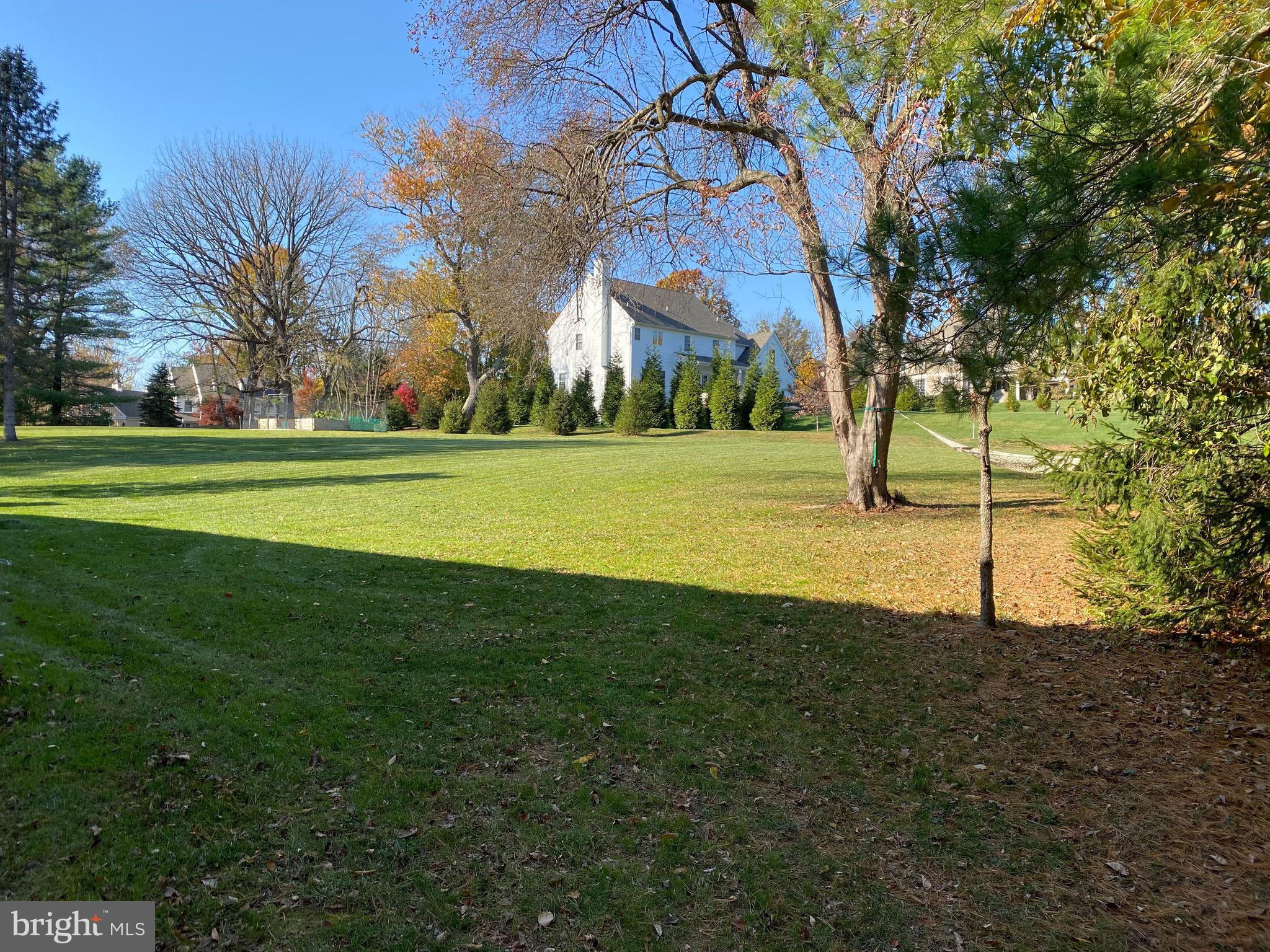 MEADOW RUN - Residential