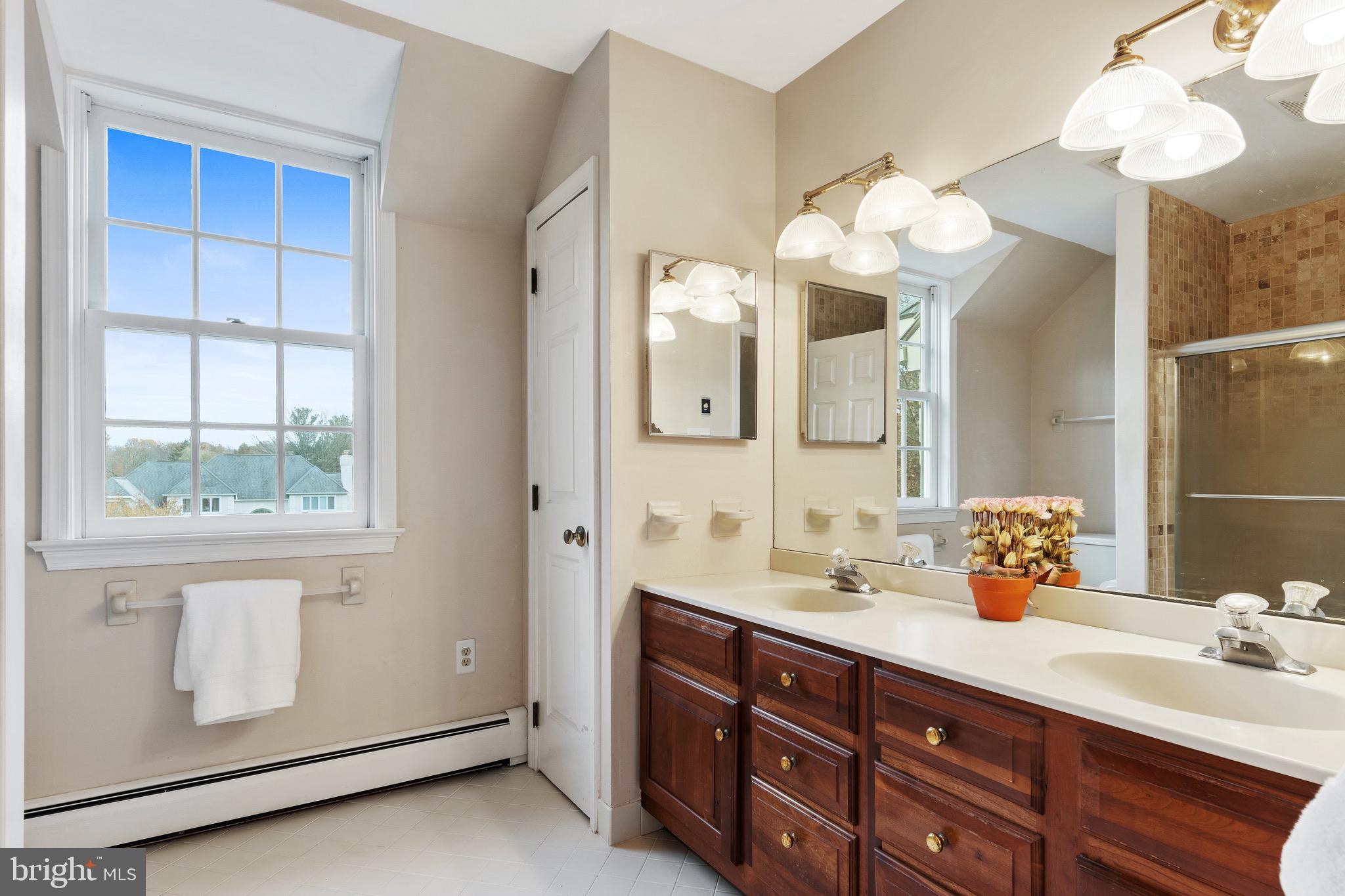 MEADOW RUN - Residential