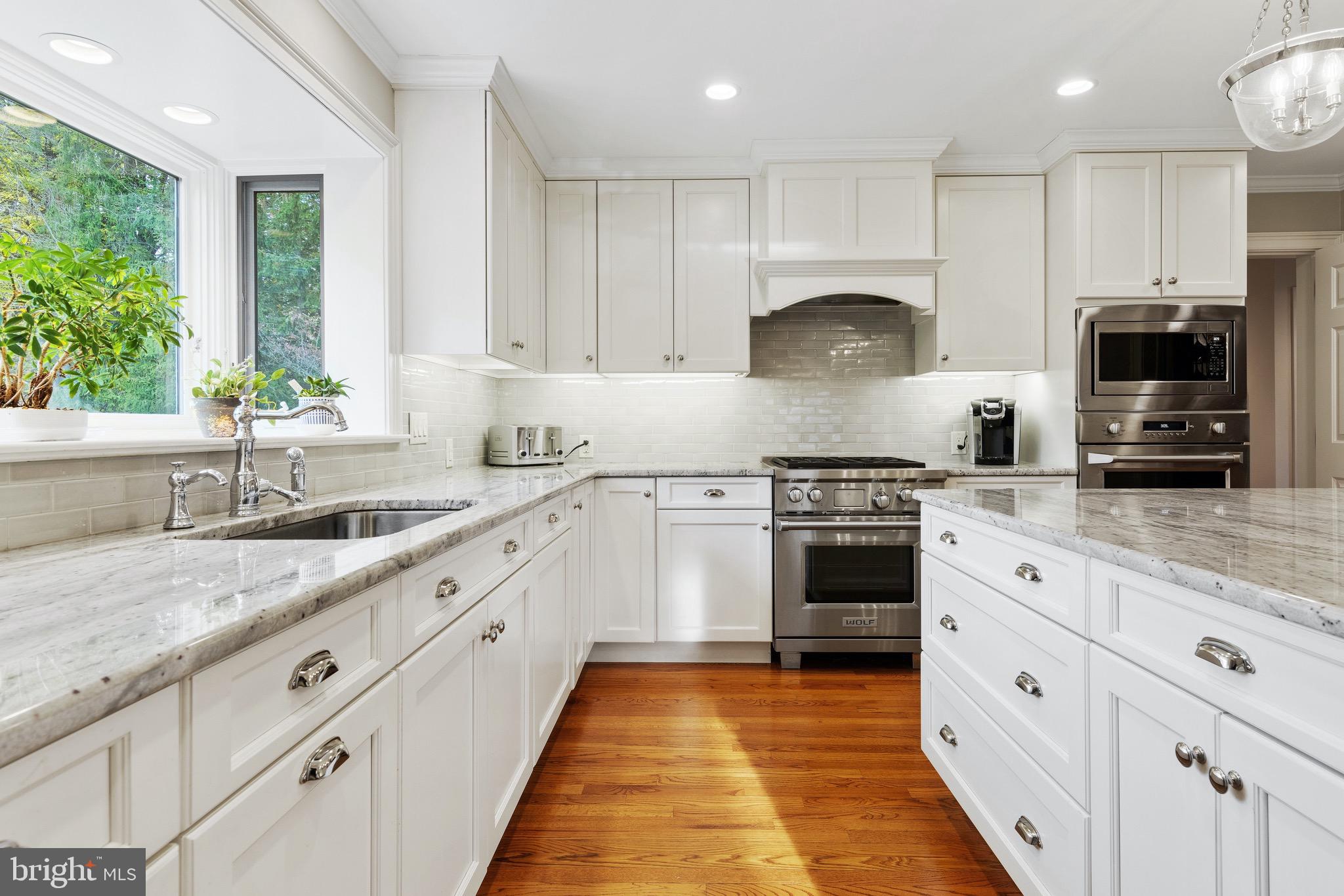 MEADOW RUN - Residential