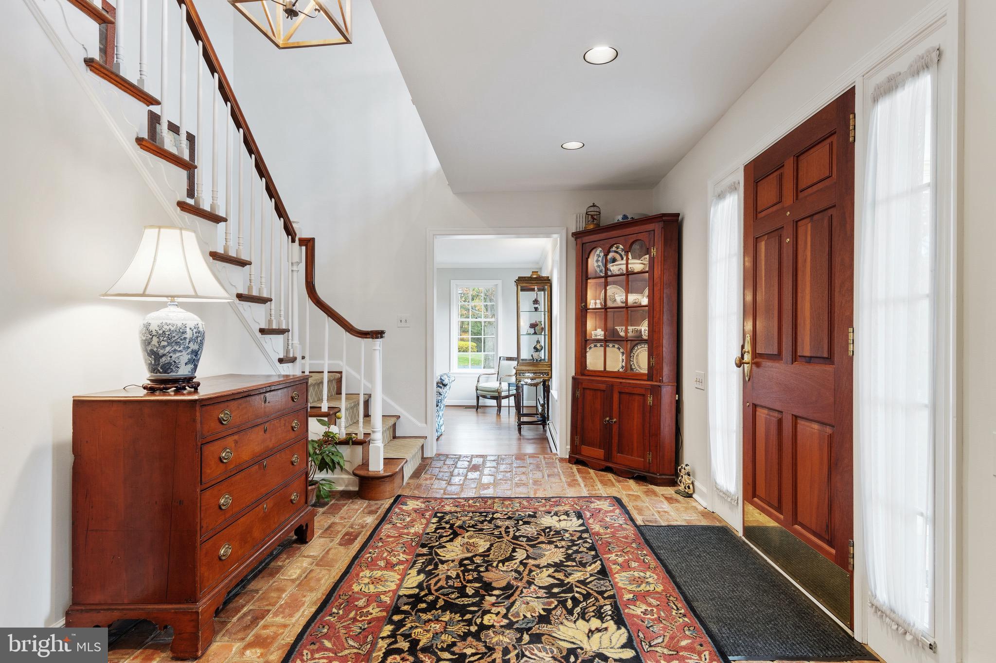 MEADOW RUN - Residential