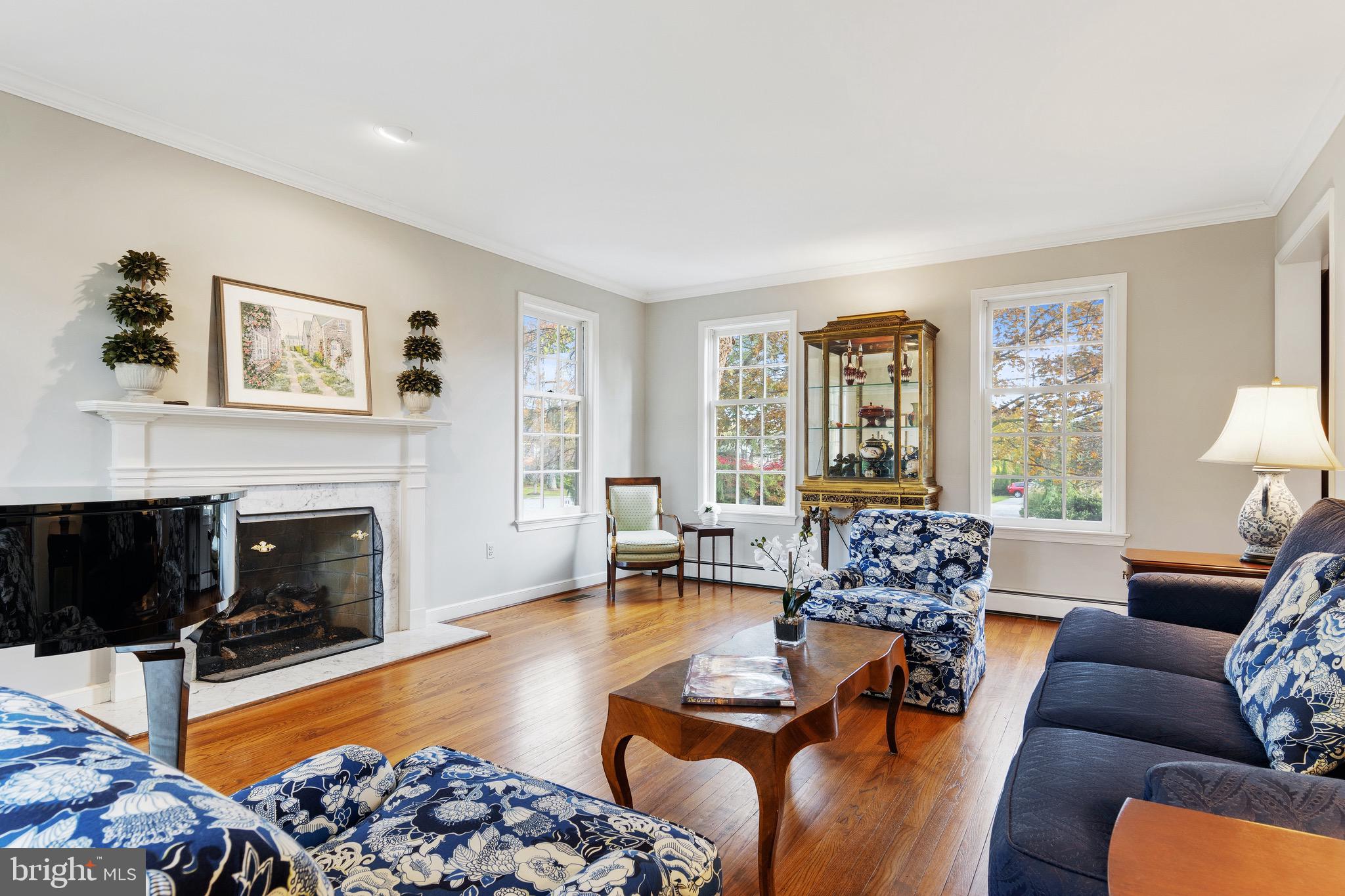 MEADOW RUN - Residential