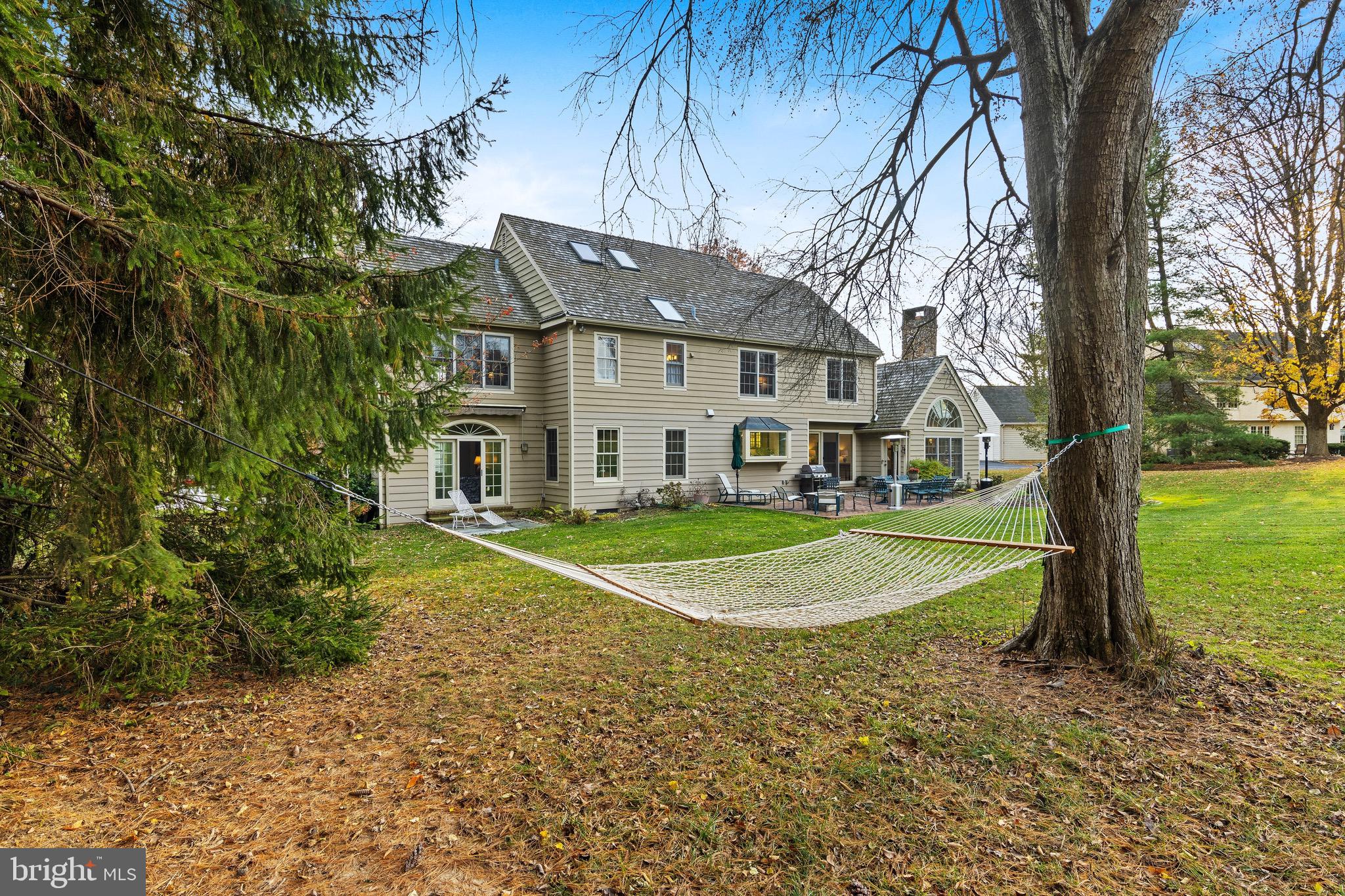 MEADOW RUN - Residential