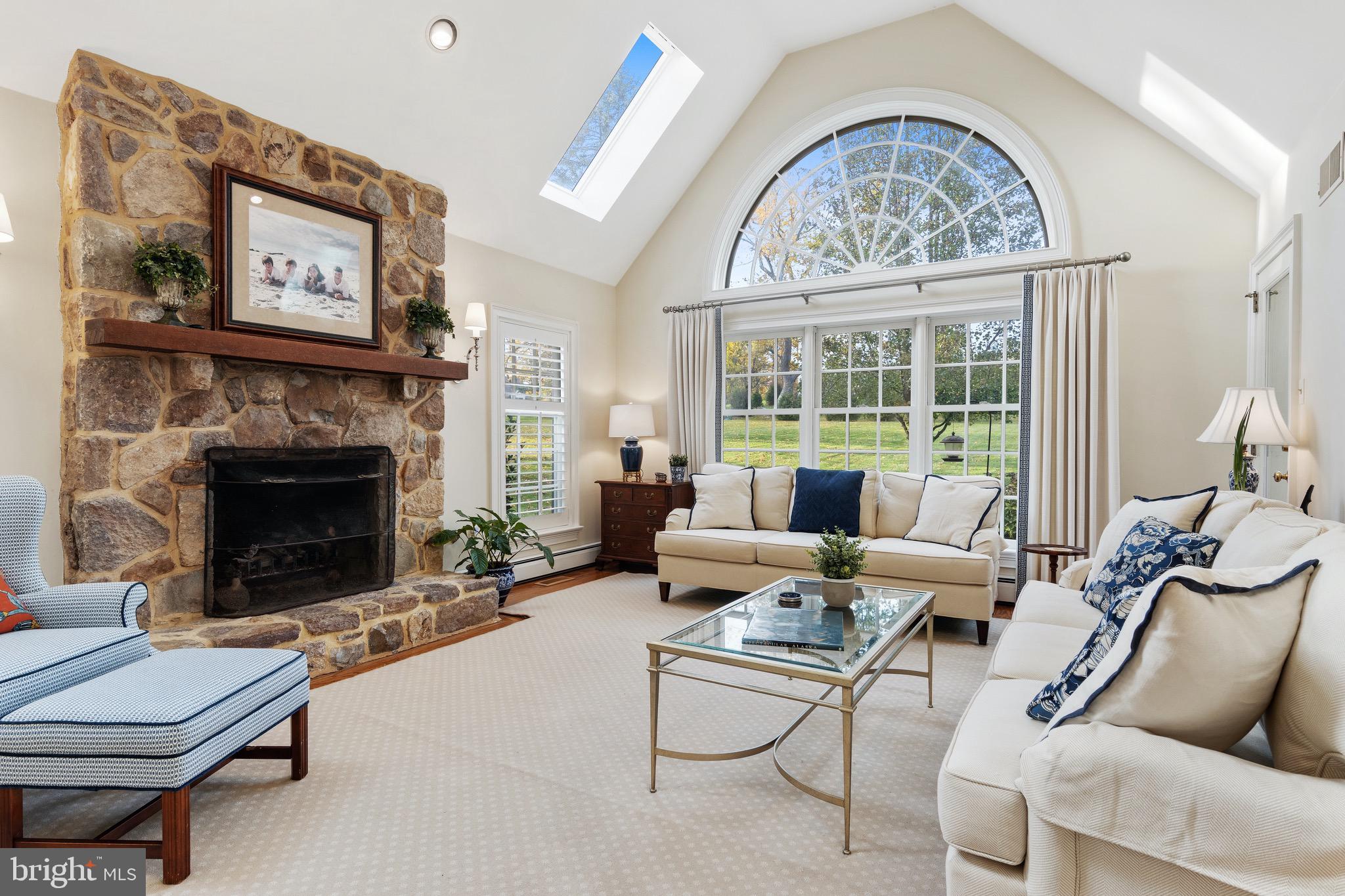 MEADOW RUN - Residential