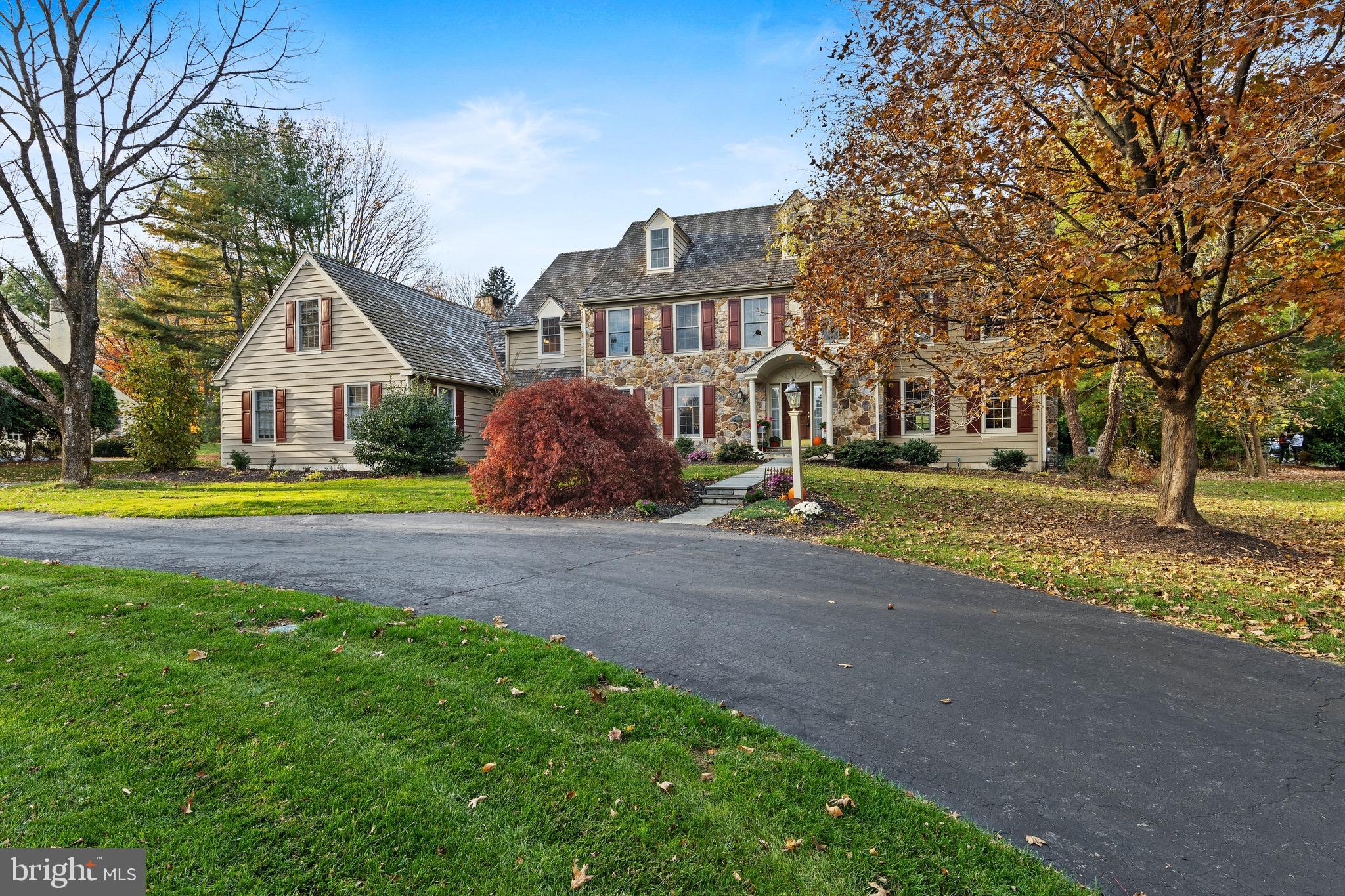 MEADOW RUN - Residential