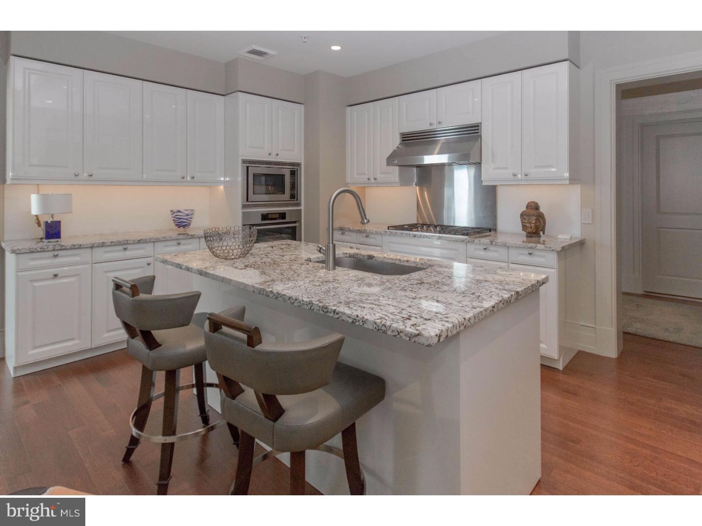 RITTENHOUSE SQUARE - Residential