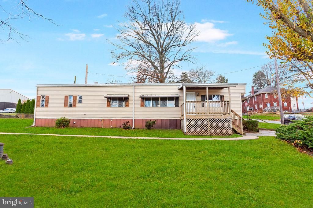 Photo of 1 N Duke Street, DALLASTOWN, PA 17313 (MLS # PAYK2093642)