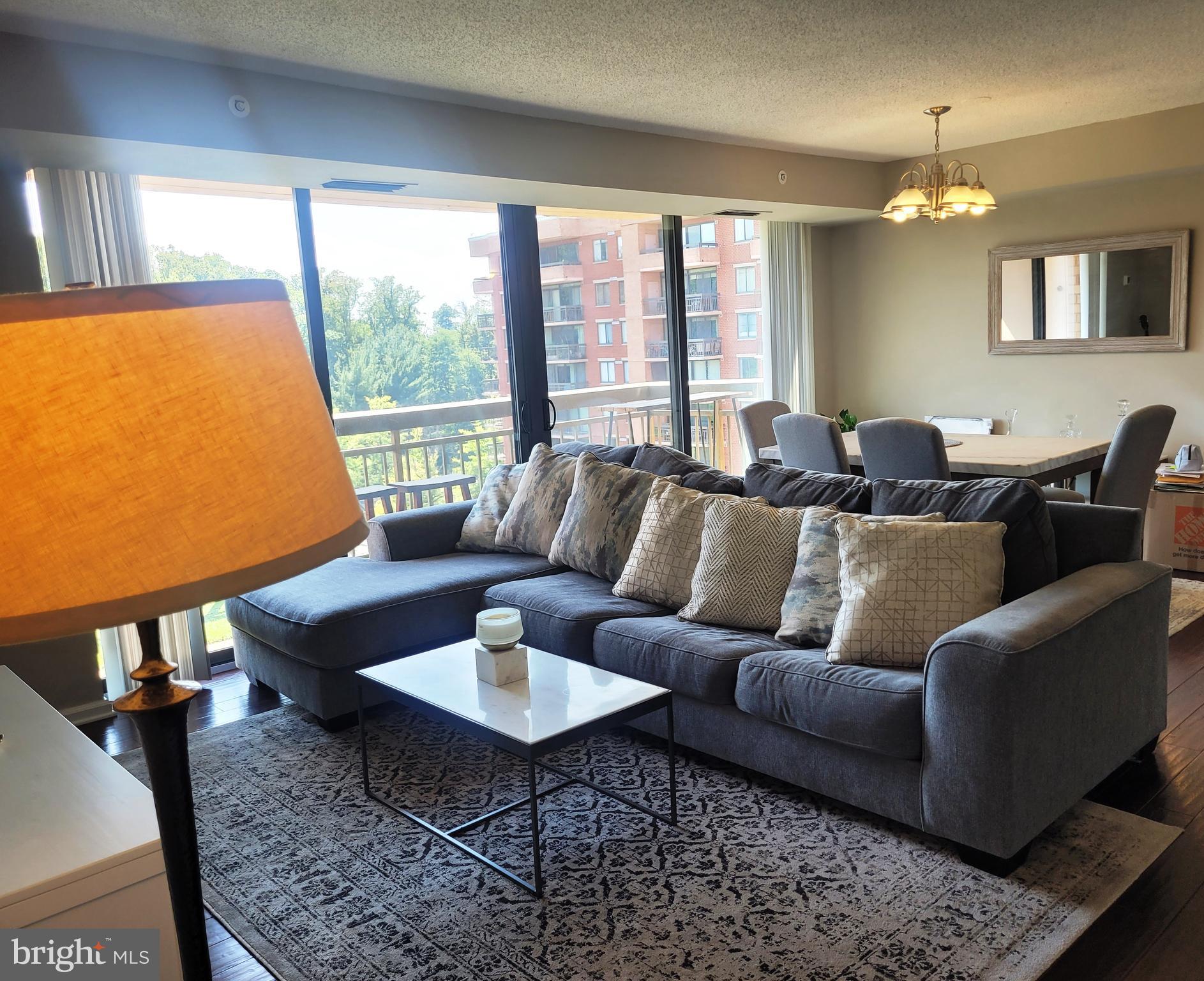 RENAISSANCE AT TYSONS - Residential Lease