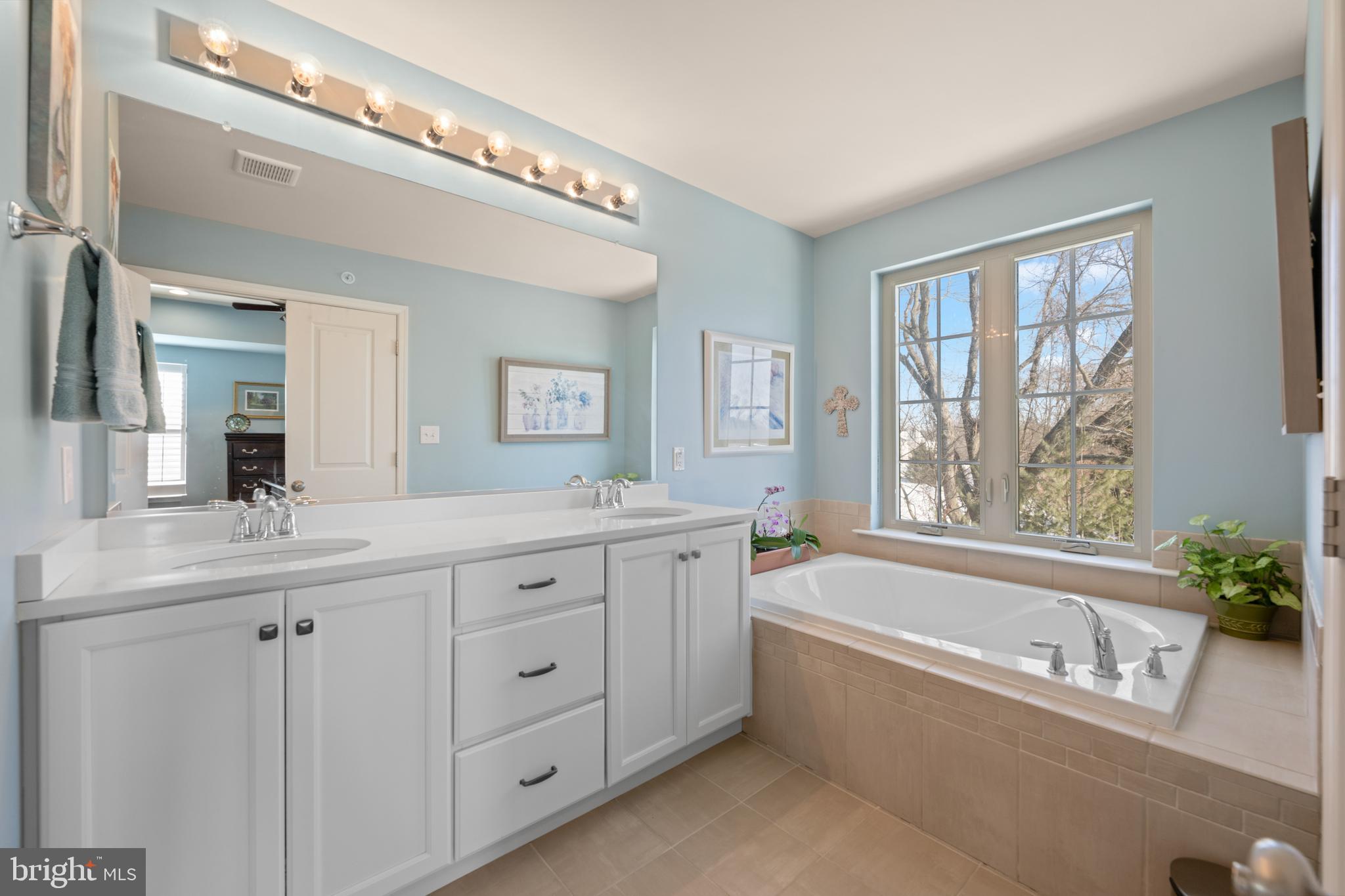 PEMBERTON - Residential