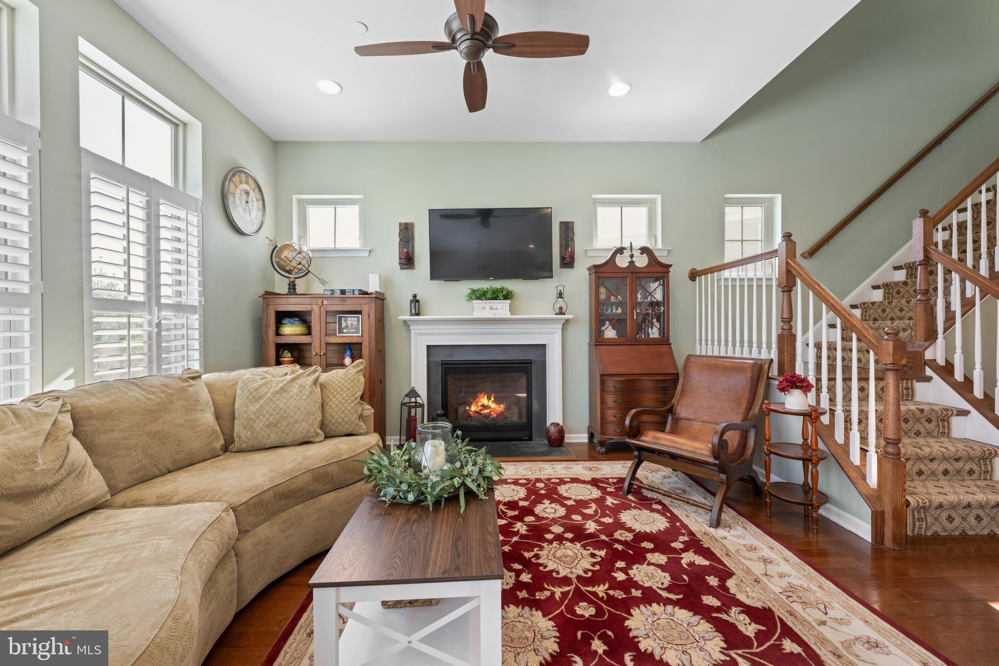 PEMBERTON - Residential