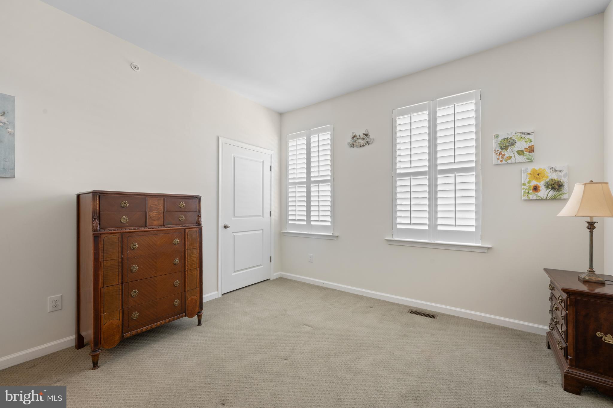 PEMBERTON - Residential