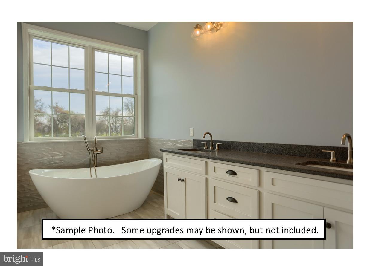 GRANBURY MANOR ESTATES - Residential