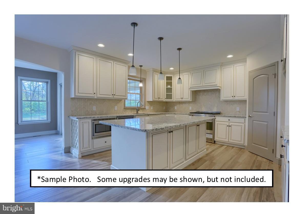 GRANBURY MANOR ESTATES - Residential