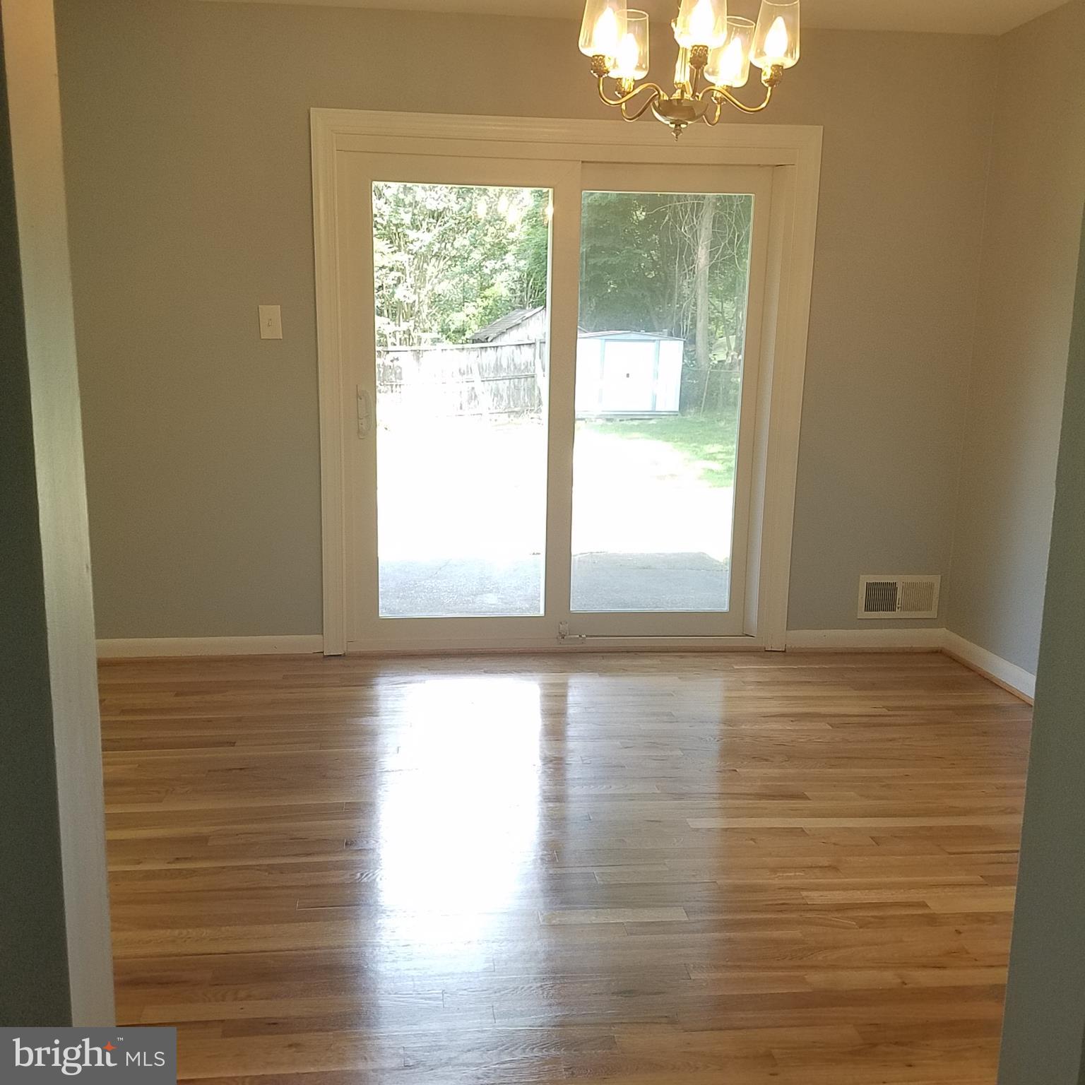 WHITE FLINT PARK - Residential