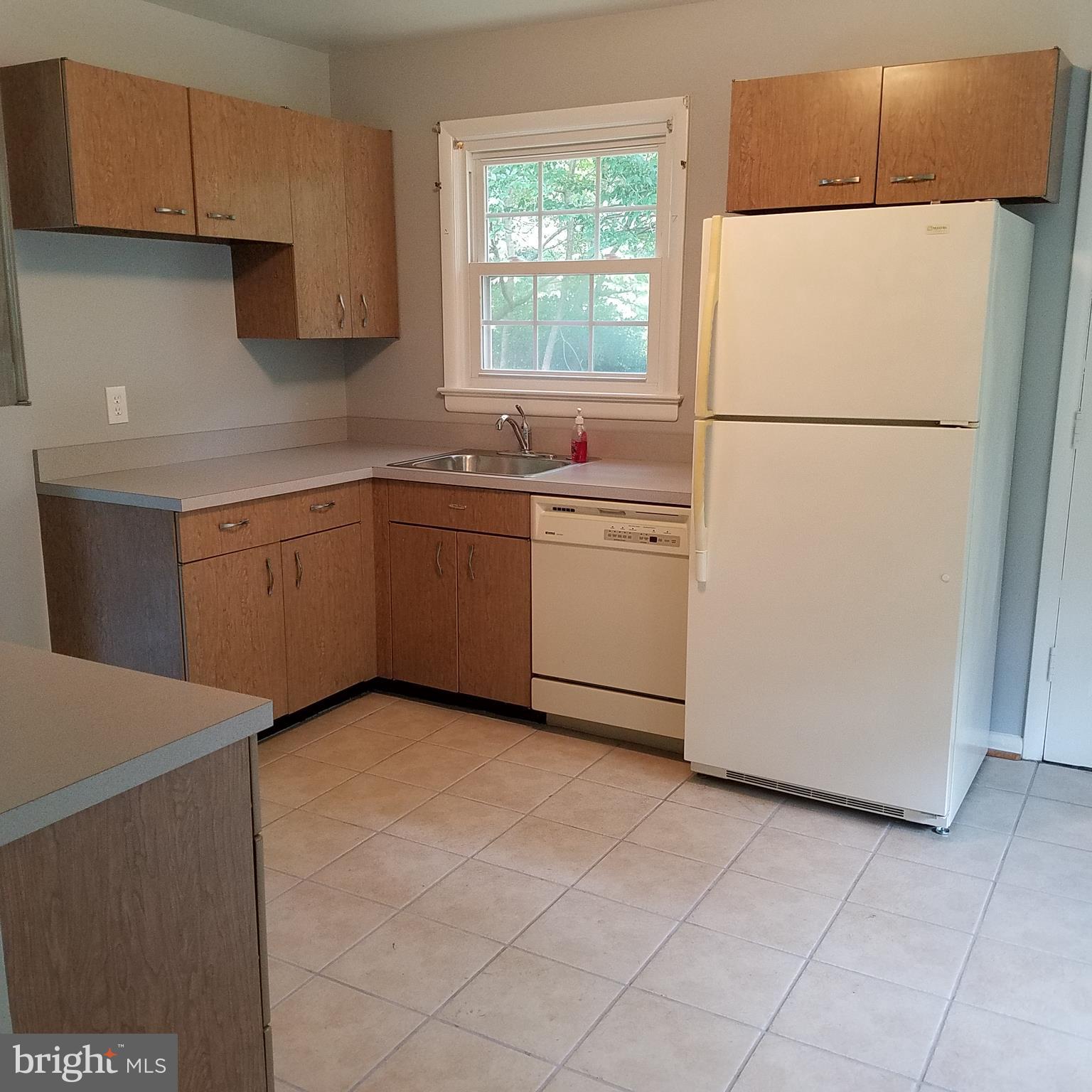 WHITE FLINT PARK - Residential