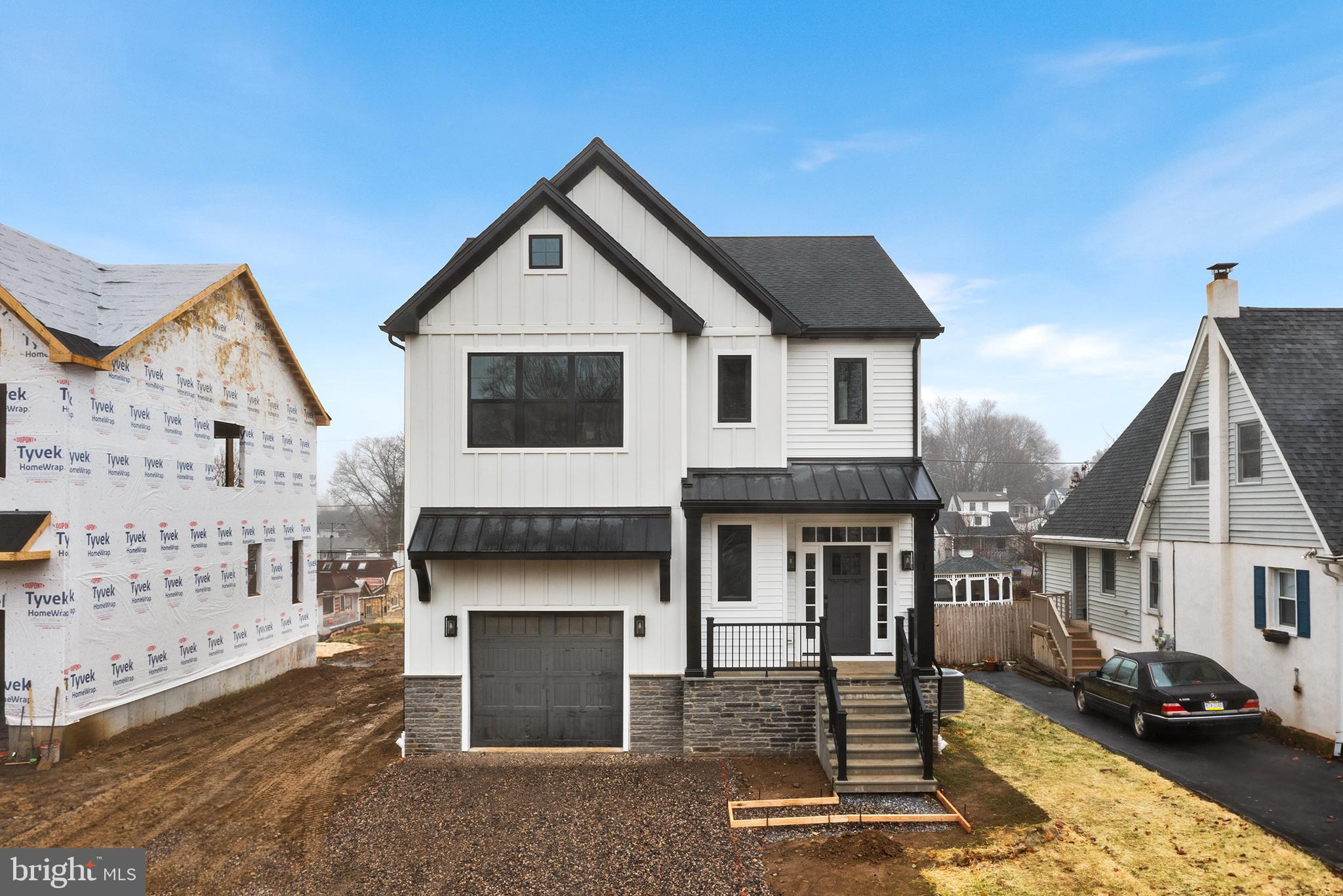 218 HENDRICKS AVENUE