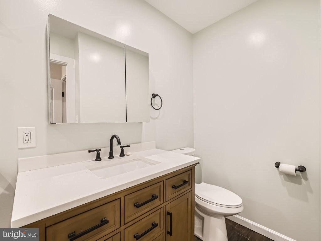 LOCUST POINT - Residential Lease