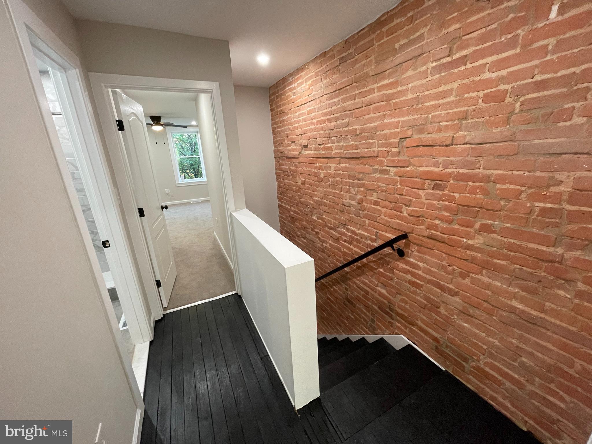 LOCUST POINT - Residential Lease