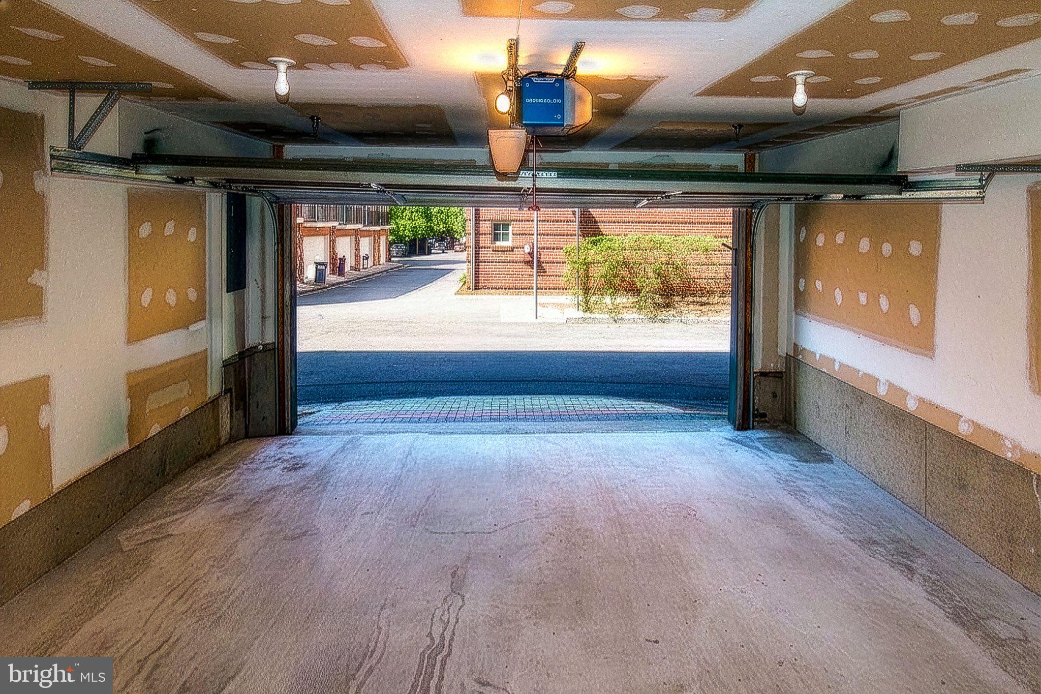 9657 CEDAR FARM CIRCLE