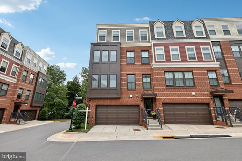 3959 NORTON PLACE FAIRFAX VA 22030