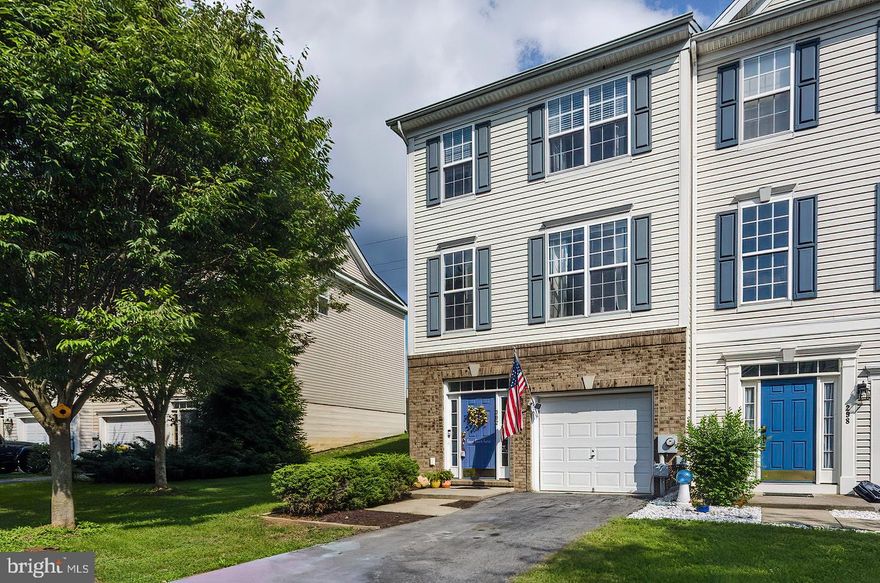 Welcome home to this well maintained end unit town home located just outside of historic Shepherdstown.  Three finished levels with bump outs featuring a breakfast room off the kitchen leading  to a large deck.  Upper level bump out creates a sitting room off the master bedroom.  Master bath features garden tub and separate shower.  Two additional bedrooms and main bath complete this level.  Lower level features a family room, powder room, laundry room and one car garage.