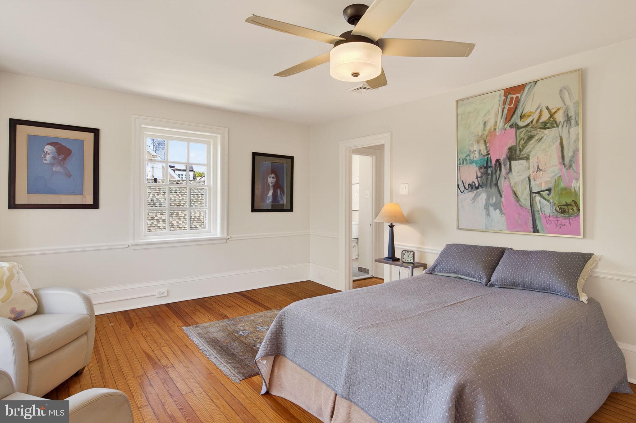 EAST FALLS - Residential