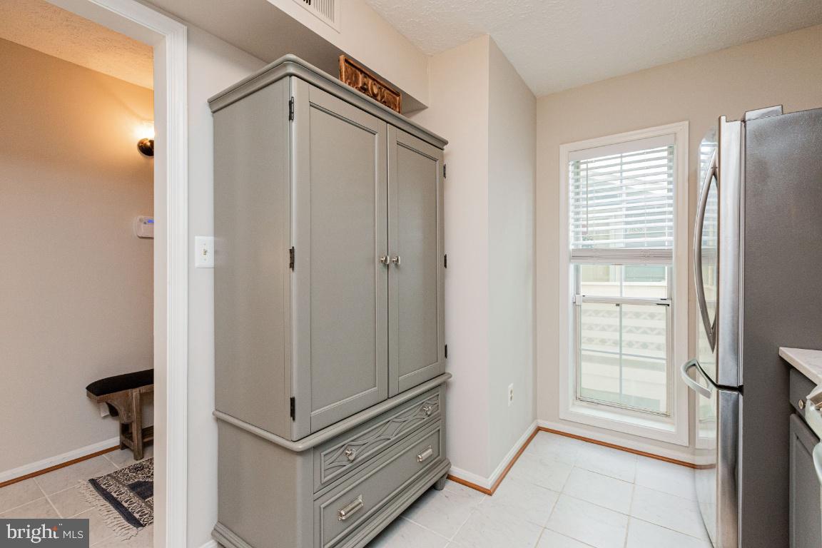 WILLOW POINT - Residential