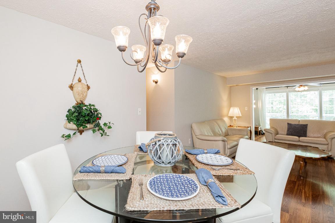 WILLOW POINT - Residential